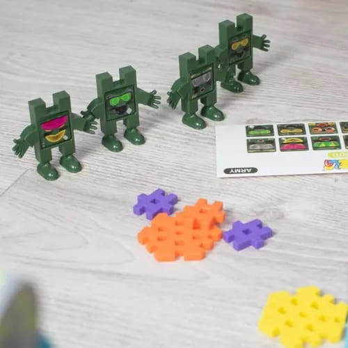 meli-klocki-emoti-army-polkabubu-4.jpg