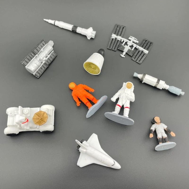 safari-kosmos-figurki-w-tubie-polkabubu-2.jpg