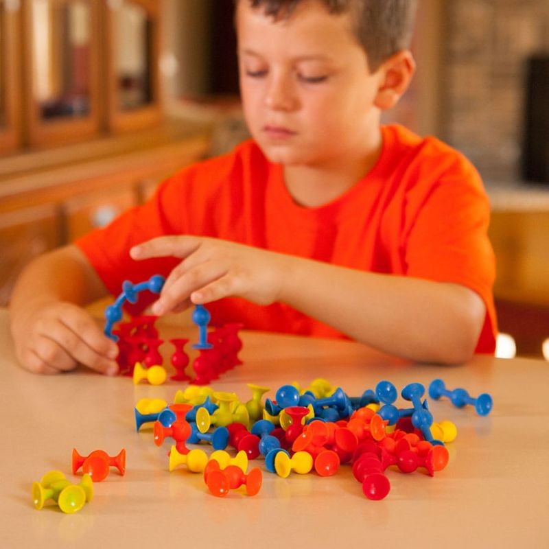 fat-brain-toy-mini-przyssawki-squigz-polkabubu-9.jpg