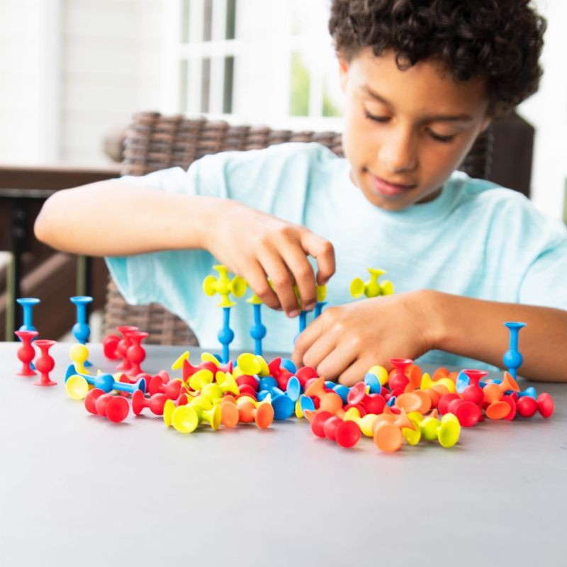 fat-brain-toy-mini-przyssawki-squigz-polkabubu-14.jpg