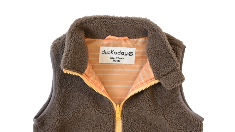 ducksday-kamizelka-polarowa-grey-polkabubu-2.jpg