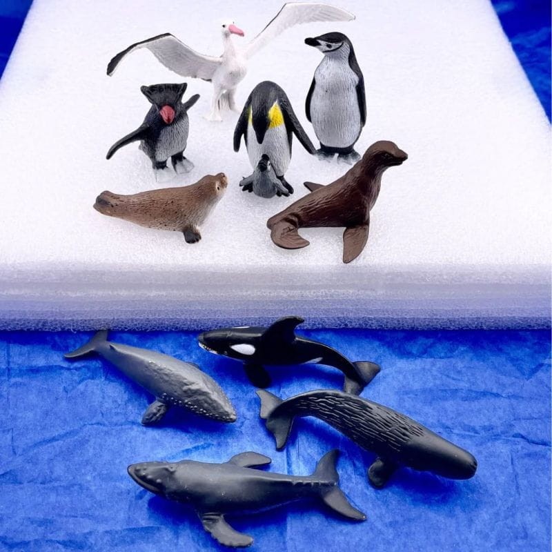 Figurki-safari-w-tubie-na-na-antarktydzie-polkabubu-4.jpg