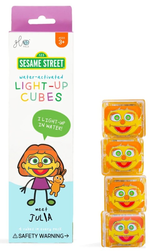 Glo-Pals-Kostki-sensoryczne-swiecace-w-wodzie-Julia-Ulica-Sezamkowa-polkabubu-1.jpg