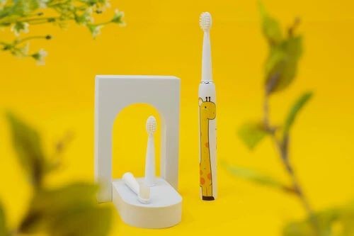 innogio-szczoteczka-zyrafa-polkabubu-7.jpg