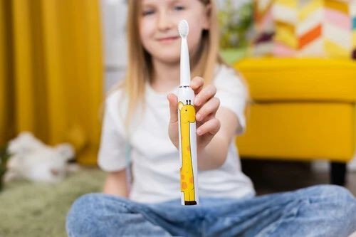 innogio-szczoteczka-zyrafa-polkabubu-8.jpg