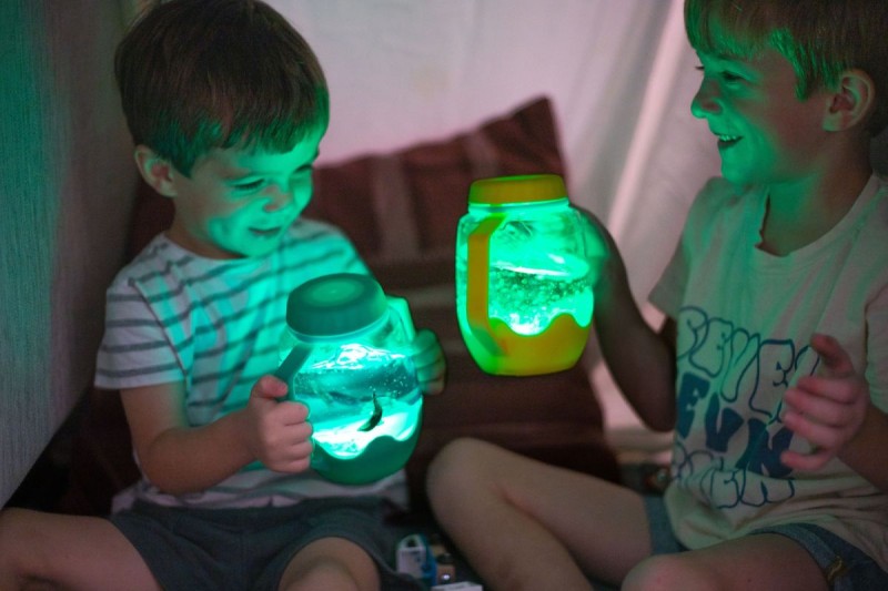 Glo-Pals-Sloik-sensoryczny-do-napelnienia-woda-kolor-zielony-polkabubu-3.jpg