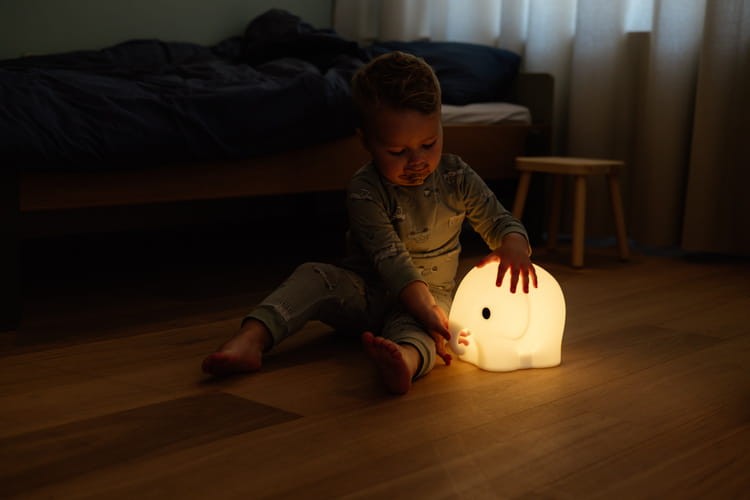 MrMaria-Elephant-First-Lamp-MIDI-DB30EL-polkabubu-6.jpg
