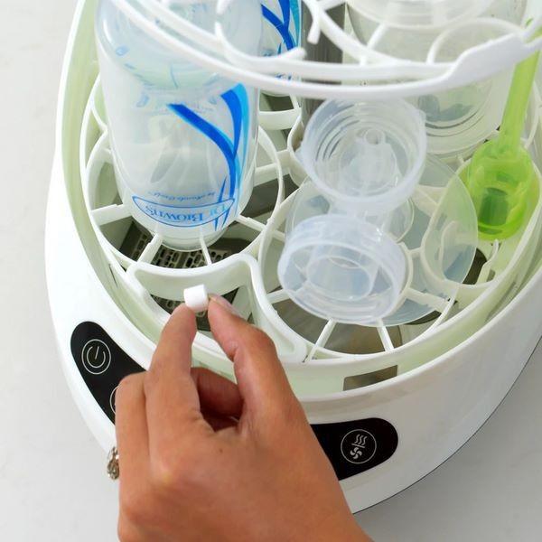 Baby-Brezza-Tabletki-czyszczace-do-Bottle-Washer-Pro-BRZ0145-polkabubu-3.jpg