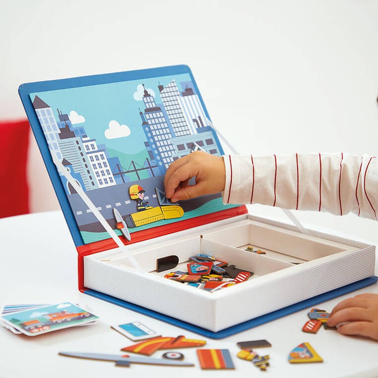 janod-Magnetyczna-ukladanka-Straz-pozarna-Magnetibook-polkabubu-2.jpg