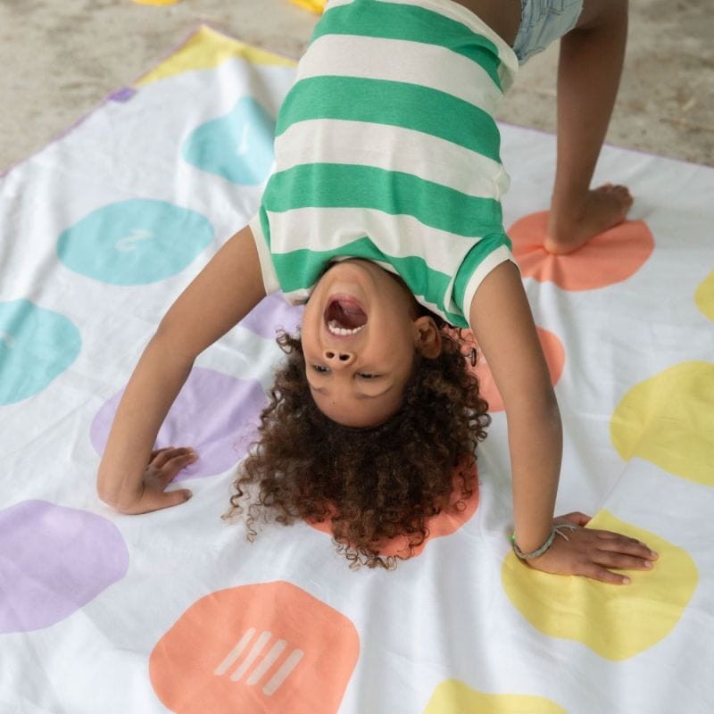 174202-5425031174202-QUUT-Dwustronny-ręcznik-plażowy-PlayTowels-XL-180-180-cm-Balancing-Game- (3).jpg