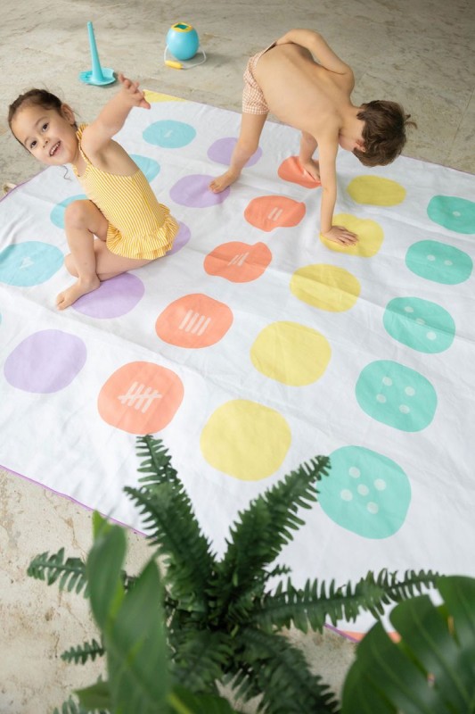 174202-5425031174202-QUUT-Dwustronny-ręcznik-plażowy-PlayTowels-XL-180-180-cm-Balancing-Game- (9).jpg