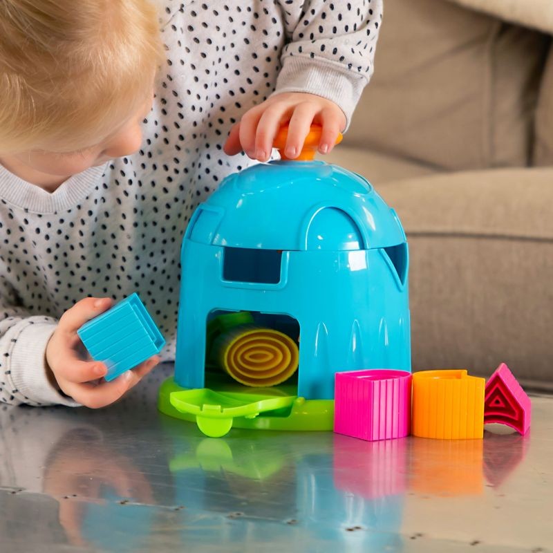 fat-brain-toys-shape-factory-polkabubu-15.jpg