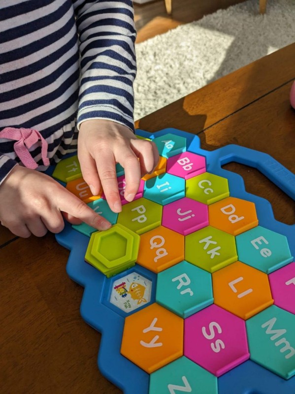 fat-brain-toys-flipsee-polkabubu-11.jpg