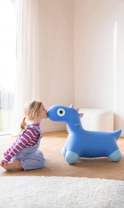 QUUT-Skoczek-Hoppi-Dino-Cosmic-blue-polkabubu-9.jpg