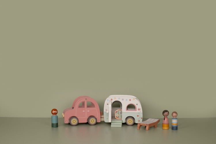 Little-Dutch-Samochod-kempingowy-FSC-LD8022-polkabubu-2.jpg