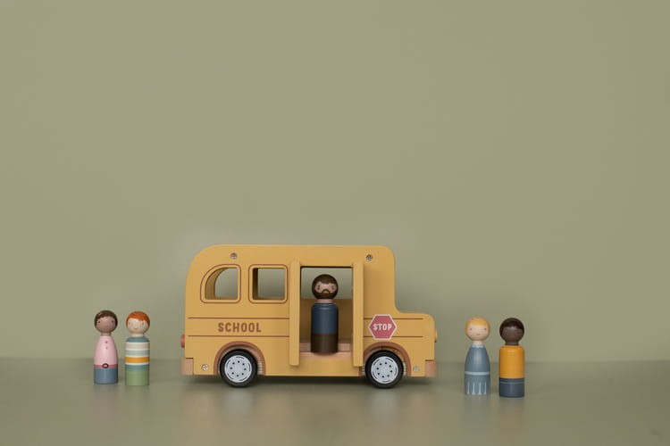 Little-Dutch-Szkolny-autobus-FSC-LD8023-polkabubu-6.jpg