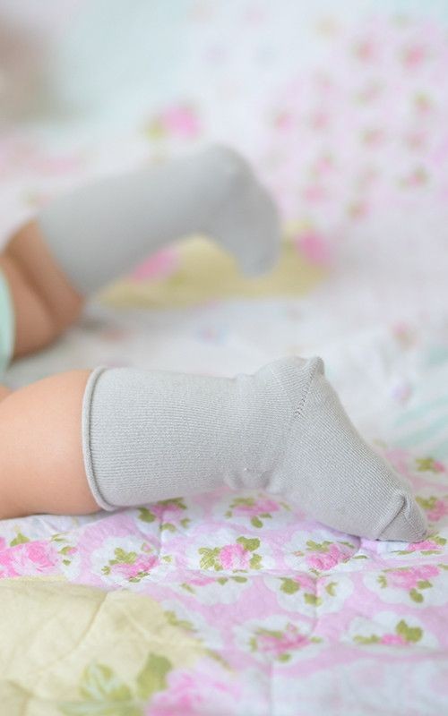 lamama-skarpetki-newborn-organiczne-popiel-polkabubu-2.jpg
